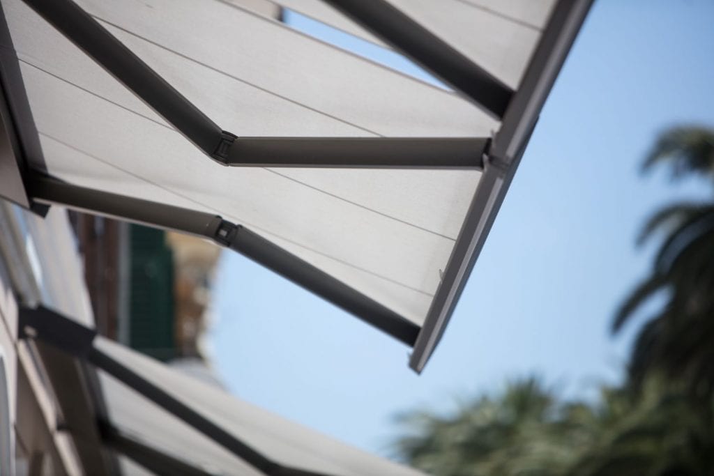 Awnings made of acrylic fabric at Hotel San Pietro Palace